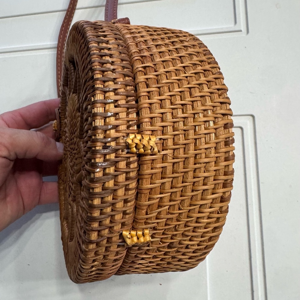 Wicker Picnic Basket Round Purse Crossbody Bag 7” Boho Cottagecore - Picture 4 of 6